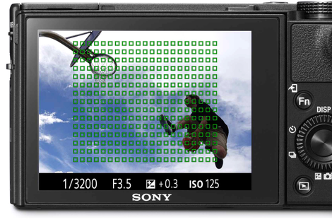 Illustration for article titled Sony's Insane Pocket Camera Gets Even Crazier